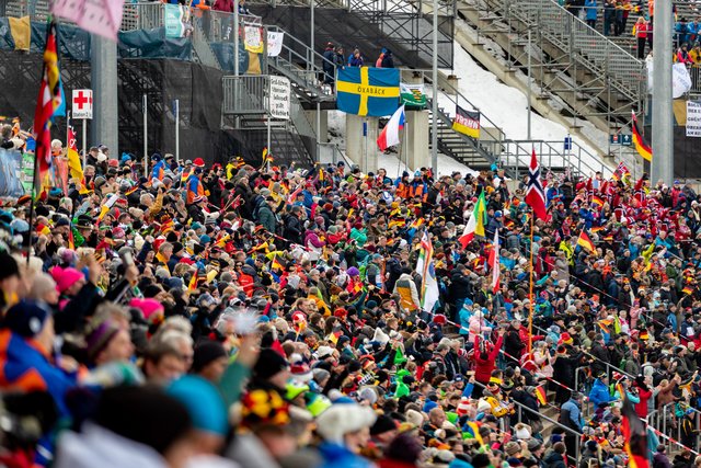 Fans of the Biathlon World Cup